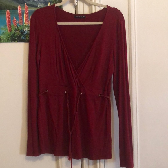 PattyBoutik Tops - Women’s sexy very low cut PattyBoutik top